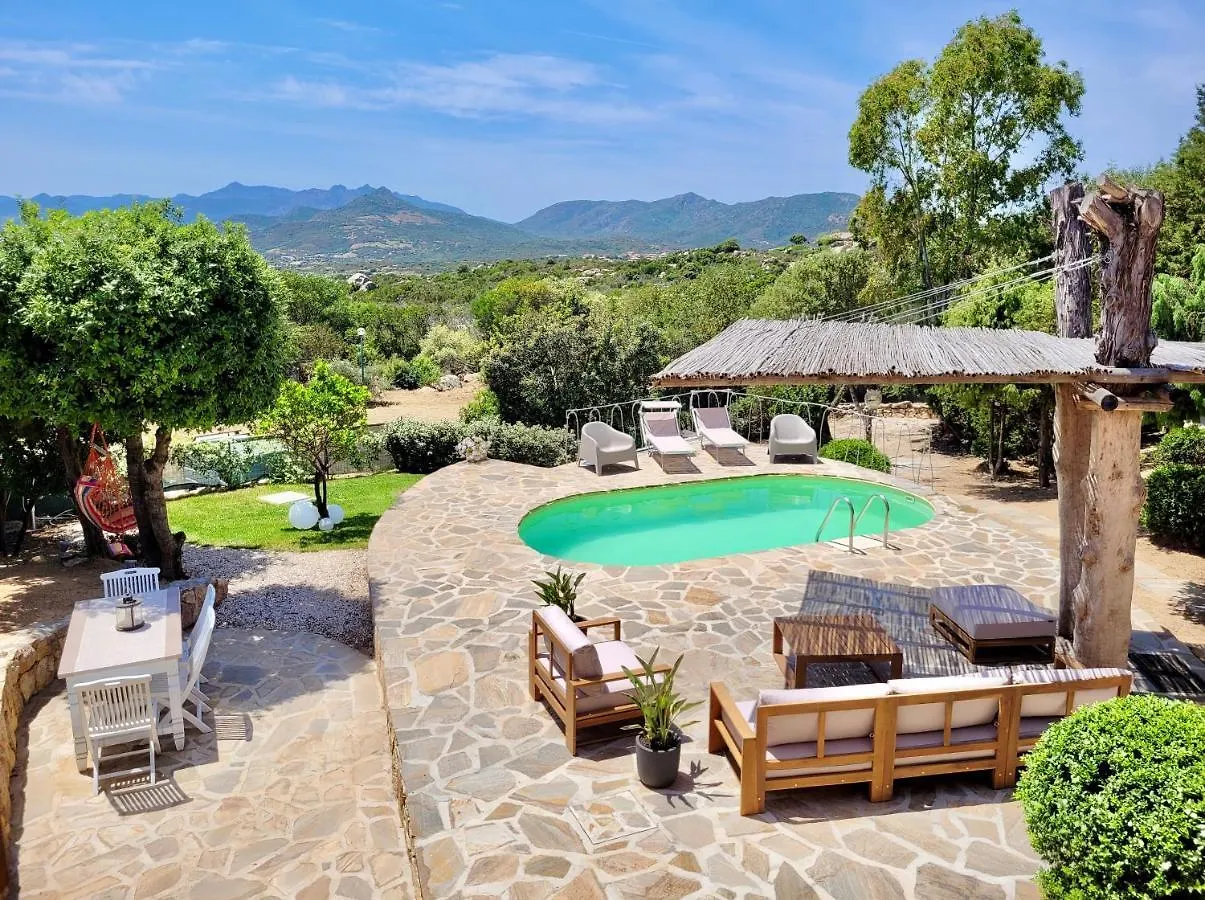 Delightful Cottage With Pool 몬테 페트로수